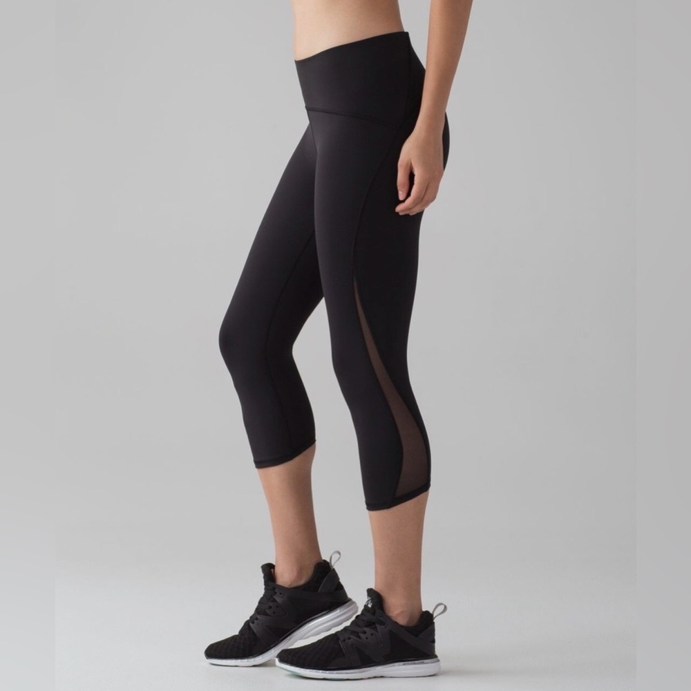 Lululemon Train Times Cropped Leggings